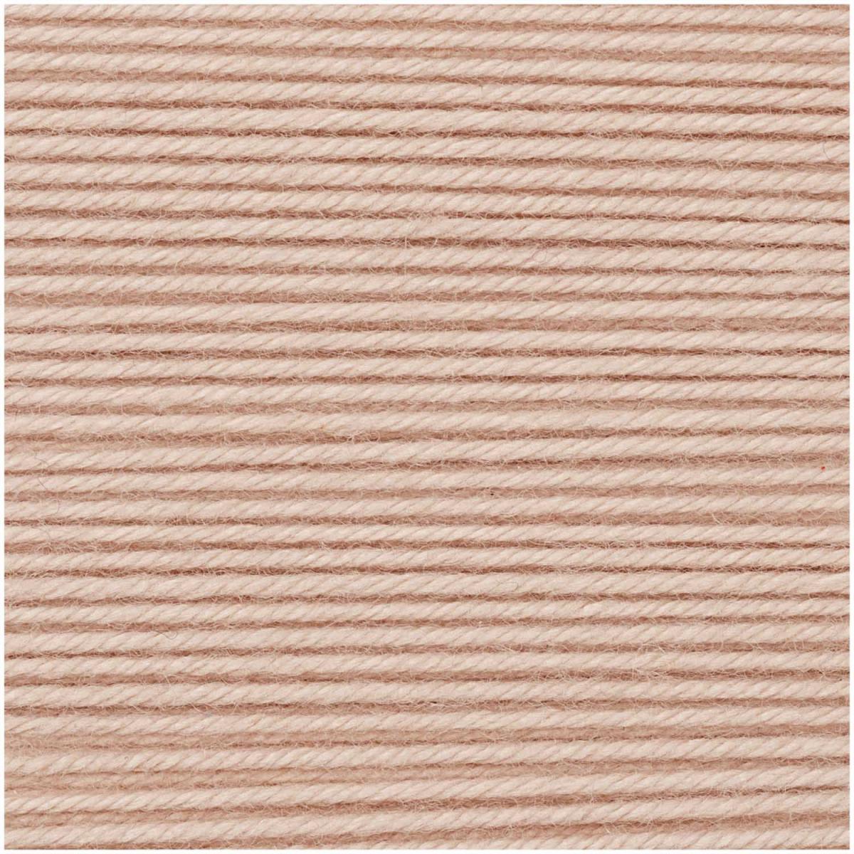 Rico Design Essentials Merino dk 50g 120m elfenbein Rico Design Essentials Merino dk 50g 120m elfenbein