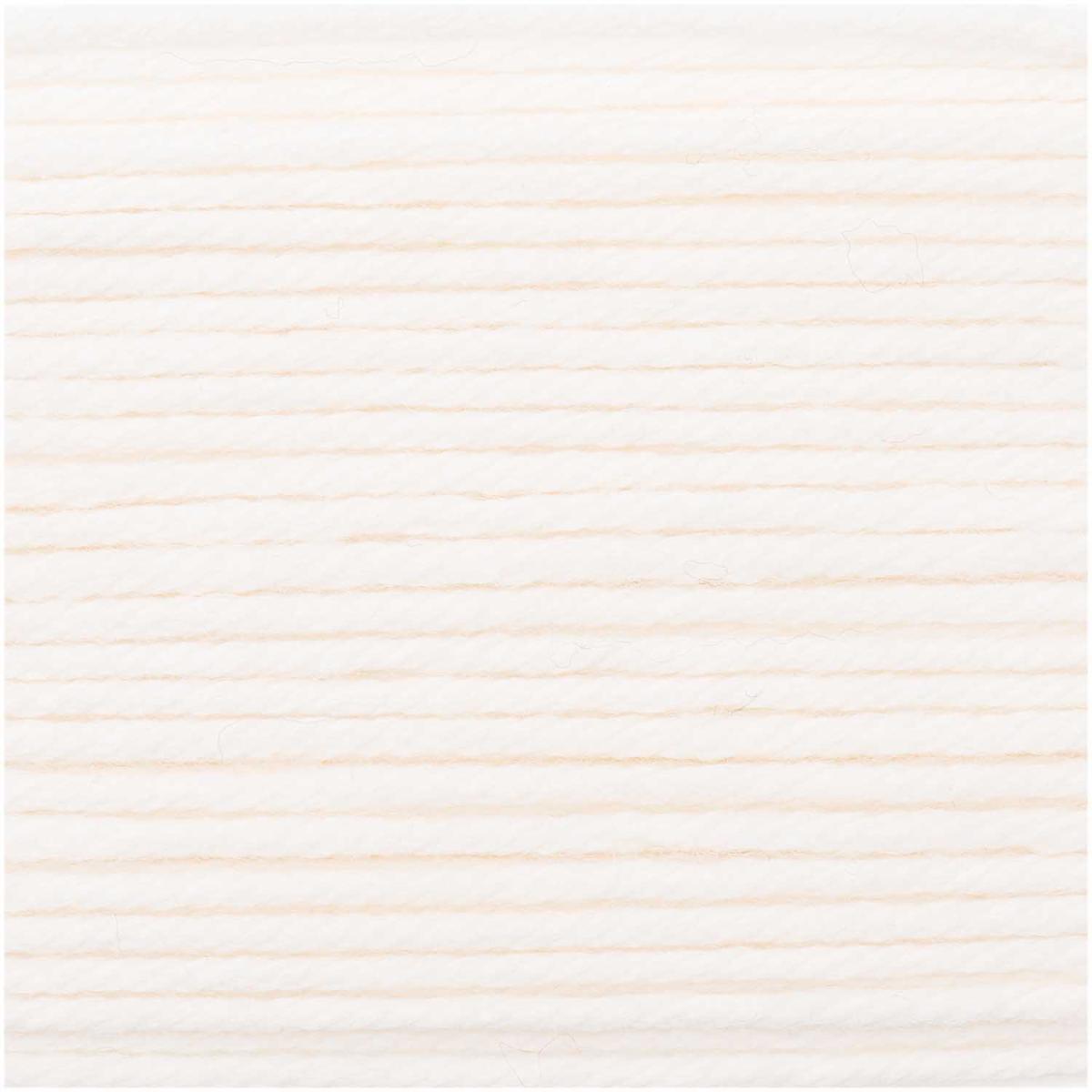 Rico Design Essentials Mega Wool chunky 100g 125m creme Rico Design Essentials Mega Wool chunky 100g 125m creme
