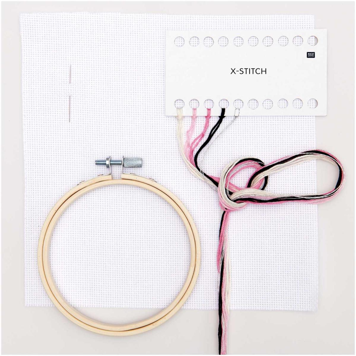 Rico Design Stickpackung Mini Kit Einhorn Bild Ø 10cm Rico Design Stickpackung Mini Kit Einhorn Bild Ø 10cm
