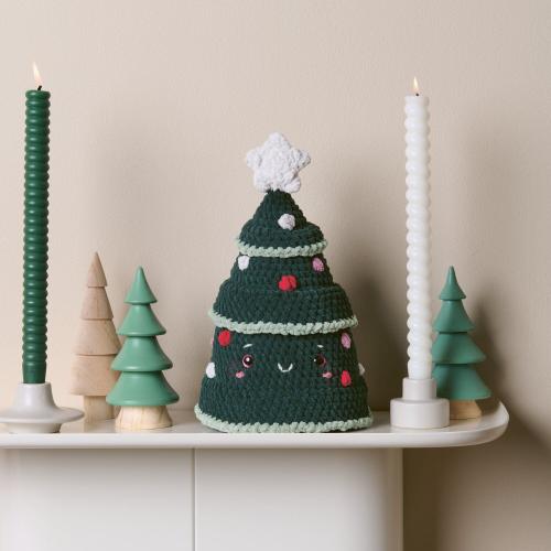 Beispielbild für Weihnachtsdeko aus Chenillegarn