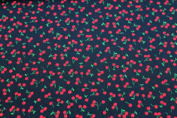Patchworkbaumwolle „Petite Classics“ Kirschen dunkelblau by Sevenberry