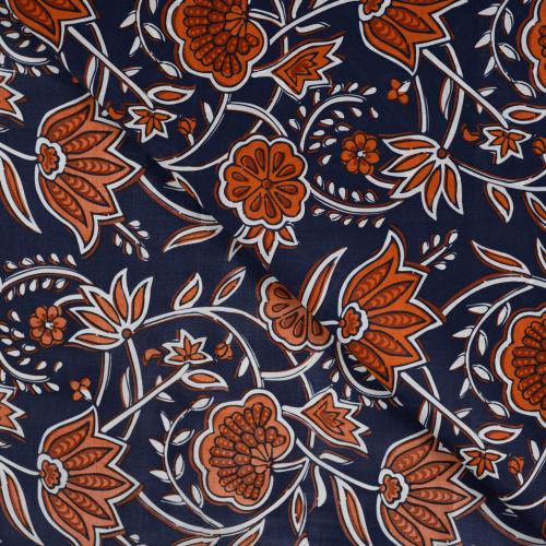 Baumwoll Voile dunkelblau mit rostorangem Blumenmuster
