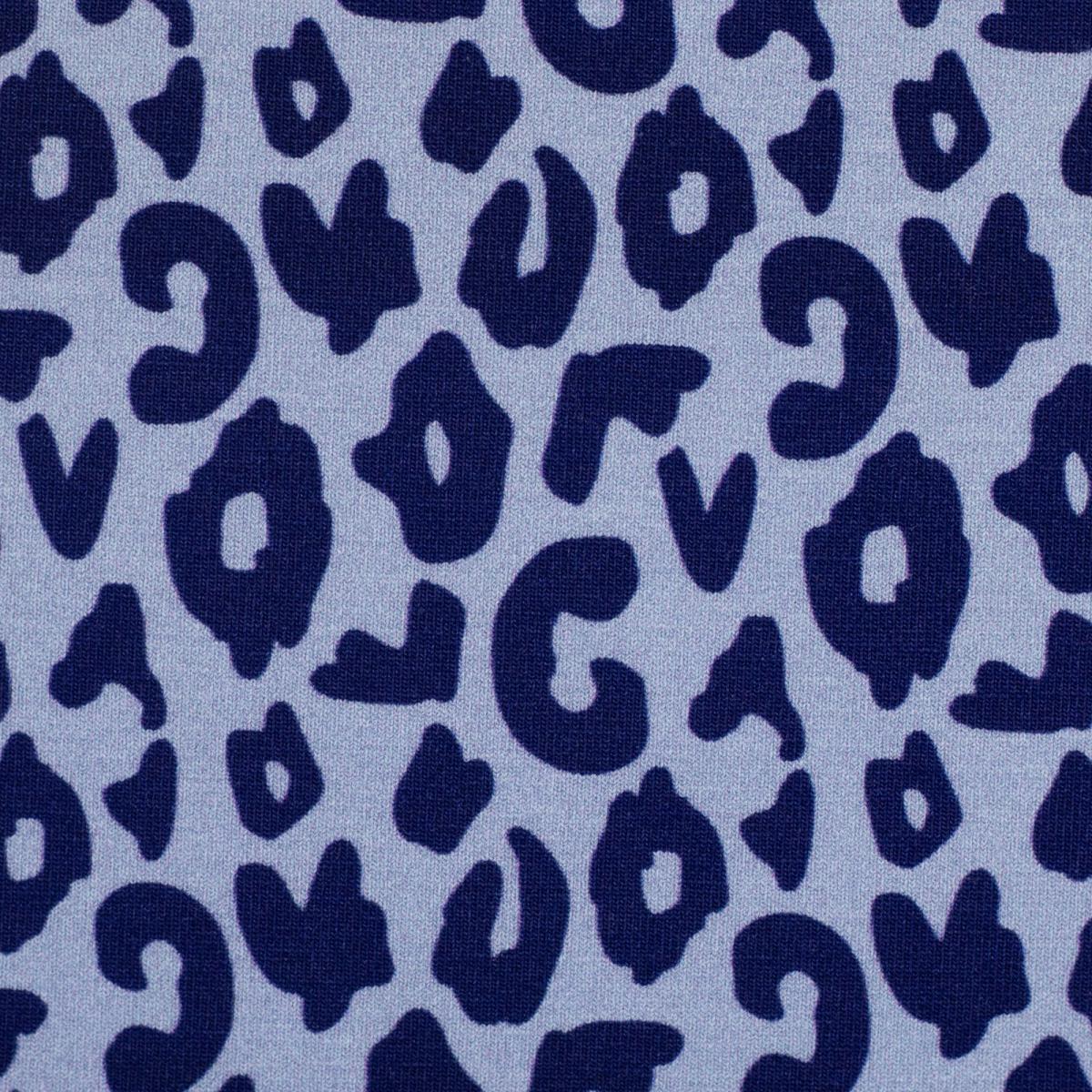 Leo Muster auf blauem Baumwolljersey Stoff – Designerstoff von Swafing Cherry Picking