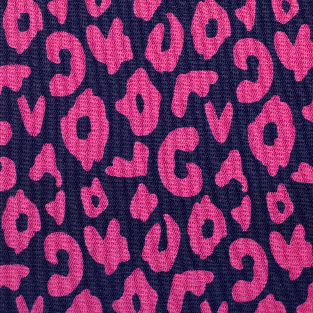 Leo Muster auf Blau  Baumwolljersey Stoff – Designerstoff von Swafing Cherry Picking