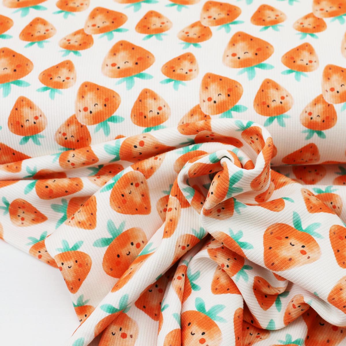 Gerippter Jersey mit Erdbeeren etwas verdreht