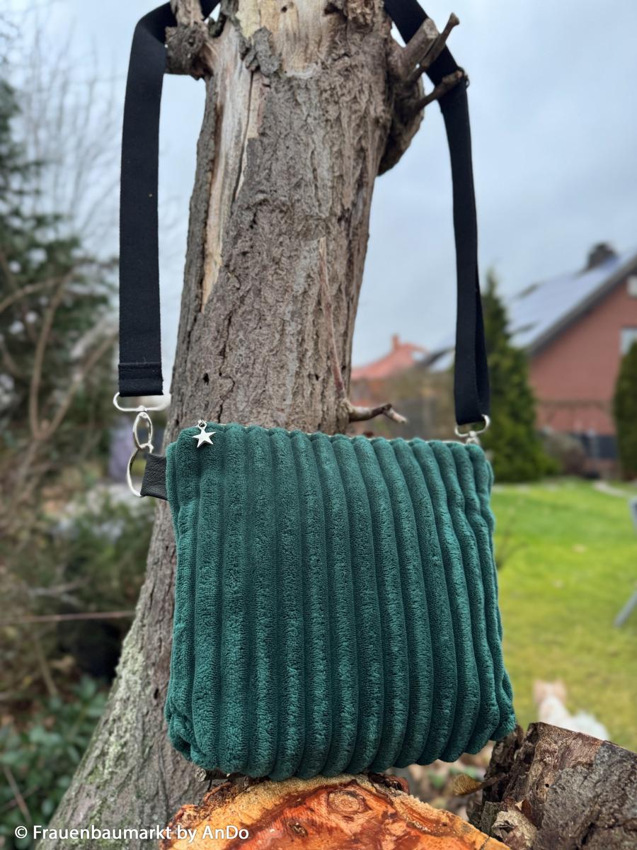 Cordsamt "Montevideo" grün Swafing - Taschenstoff