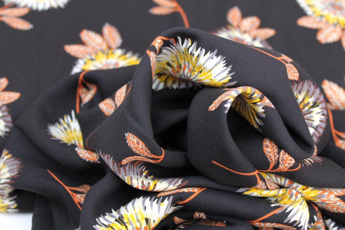 Viskose Twill "Blumen" schwarz/braun