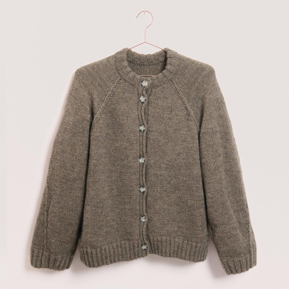 Rico Design Soft Alpaca Taupe 021 Cardigan vorne
