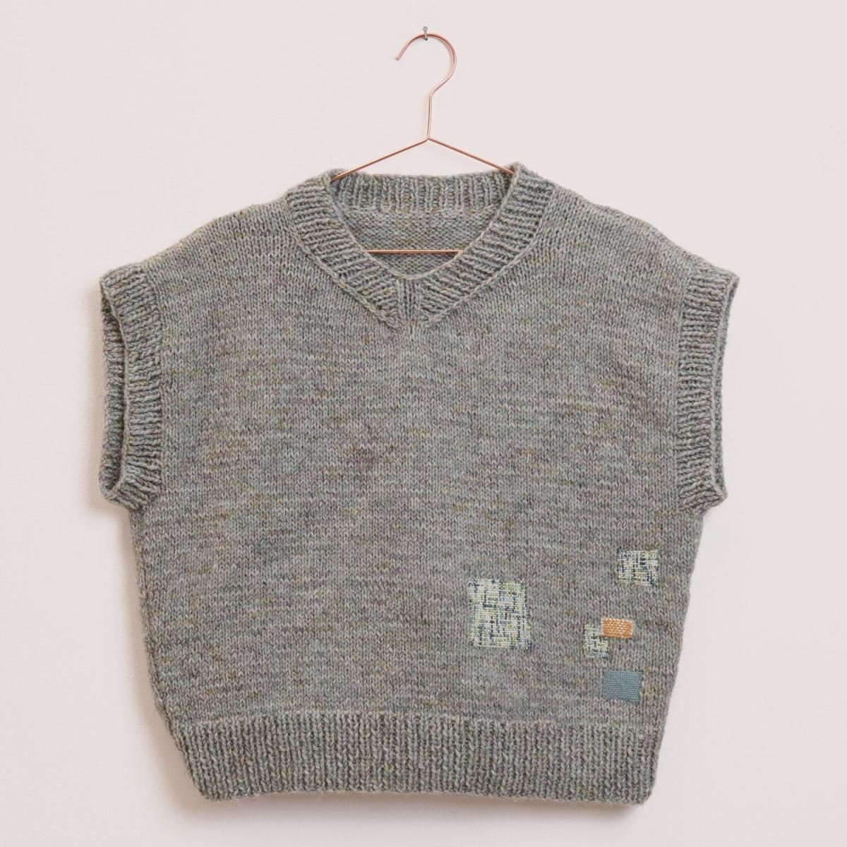 Rico Design Soft Alpaca Hellgrau 026 Strickbeispiel Pullunder
