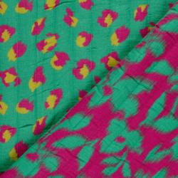 Gesteppter Musselin mit Leo Muster in Pink und Petrol